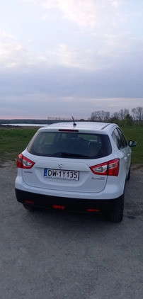 Suzuki SX4 cena 61100 przebieg: 104867, rok produkcji 2017 z Sierpc małe 211